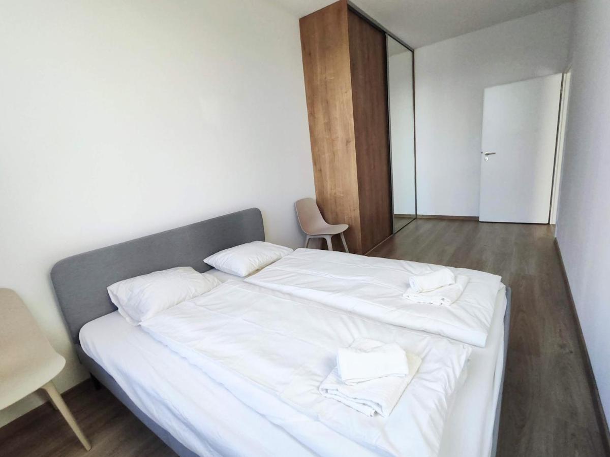 Schanz - Quietly Oriented - Private Parking - Balcony Bratislava Exterior photo